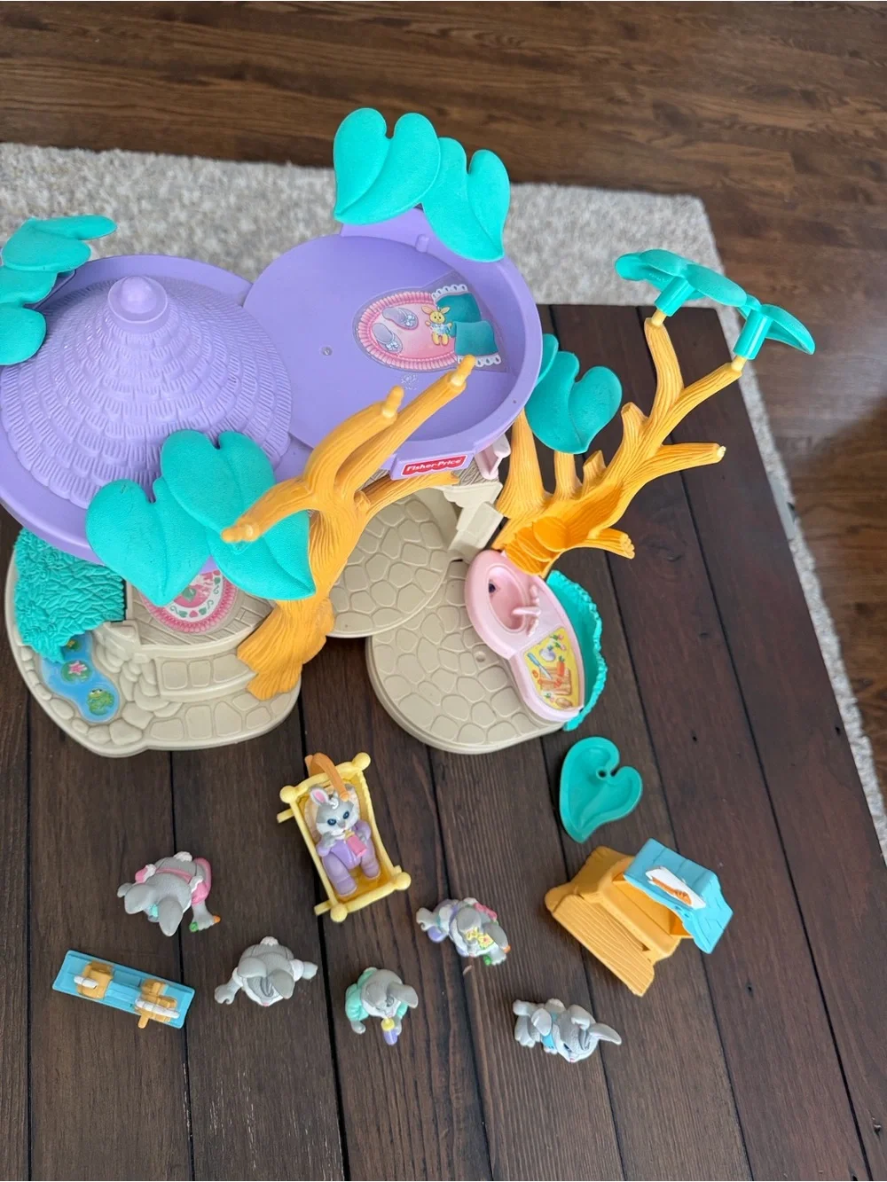 1996 Fisher-Price Hideaway Hollow Treehouse Playset w/ Bunnies